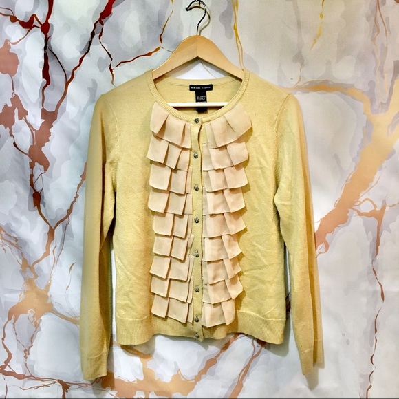 💎 New York & Company chiffon ruffle tan cardigan - Picture 3 of 8